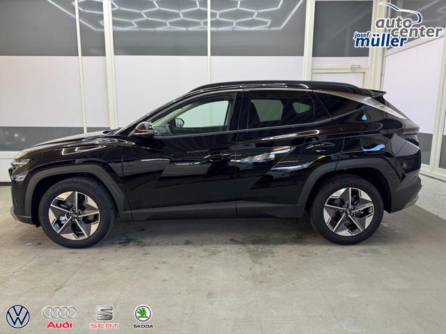 Hyundai TUCSON STYLE AUT ACC 18ALU KLIMAAUTOMATIK TOTWINKEL NAVI SHZ RFK PDC 