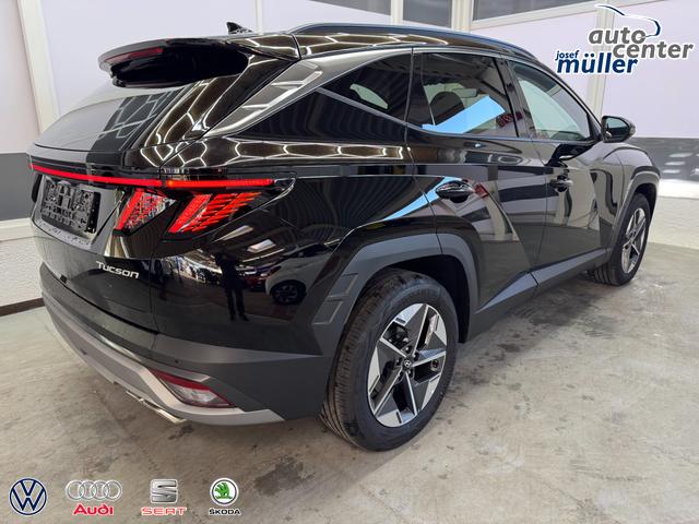 Hyundai TUCSON STYLE AUT ACC 18ALU KLIMAAUTOMATIK TOTWINKEL NAVI SHZ RFK PDC 