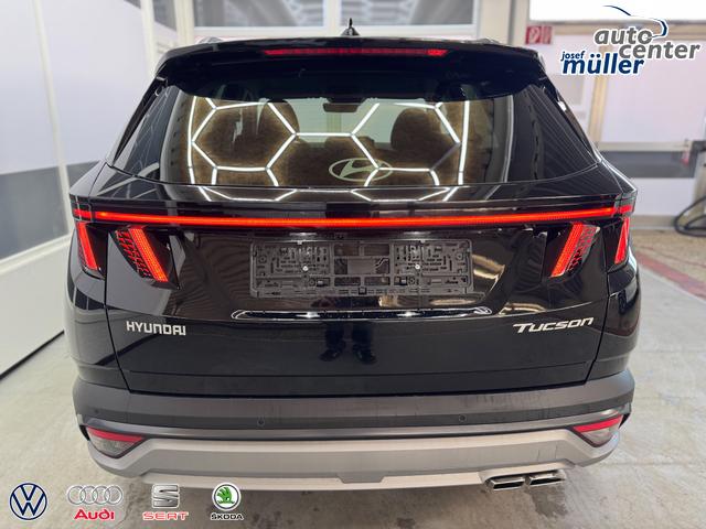 Hyundai TUCSON STYLE AUT ACC 18ALU KLIMAAUTOMATIK TOTWINKEL NAVI SHZ RFK PDC 