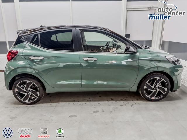 Hyundai i10 PREMIUM AUT SHZ SMART KEY KLIMAAUTOMATIK AMBIENTE ALU RFK PDC NAVI 