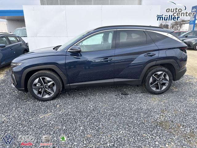 Hyundai / TUCSON / Blau / / / DCT EL.HECKKLAPPE E-SHIFT RFK SHZ v+h