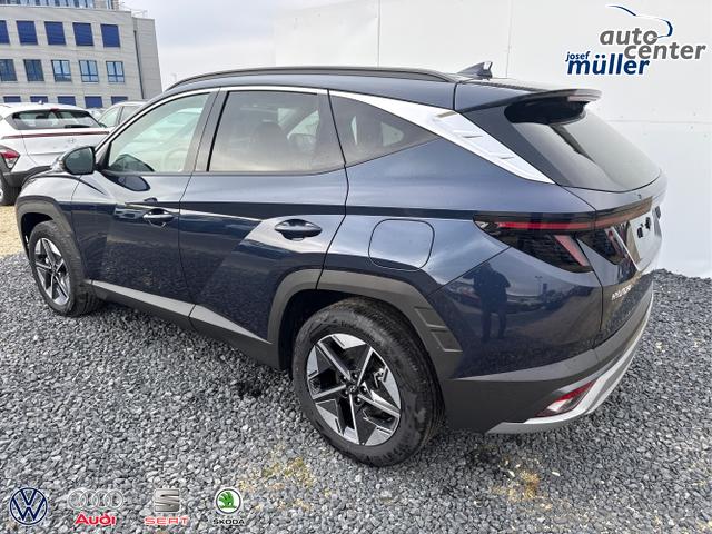 Hyundai / TUCSON / Blau / / / DCT EL.HECKKLAPPE E-SHIFT RFK SHZ v+h