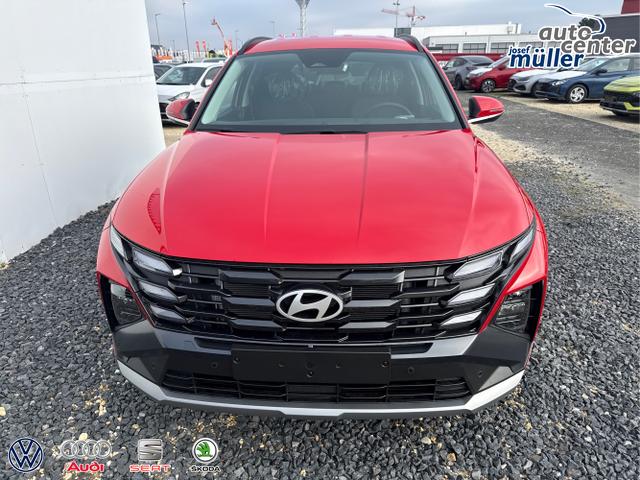 Hyundai / TUCSON / Rot / / / KLIMAAUTOMATIK TOTWINKEL NAVI SHZ RFK PDC