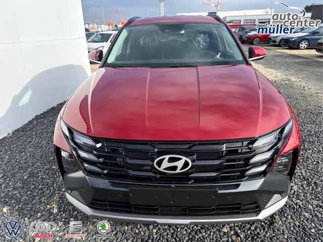 Hyundai / TUCSON / Rot / / / KLIMAAUTOMATIK TOTWINKEL NAVI SHZ RFK PDC