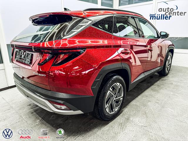 Hyundai TUCSON STYLE AUT KLIMAAUTOMATIK TOTWINKEL NAVI SHZ RFK PDC 
