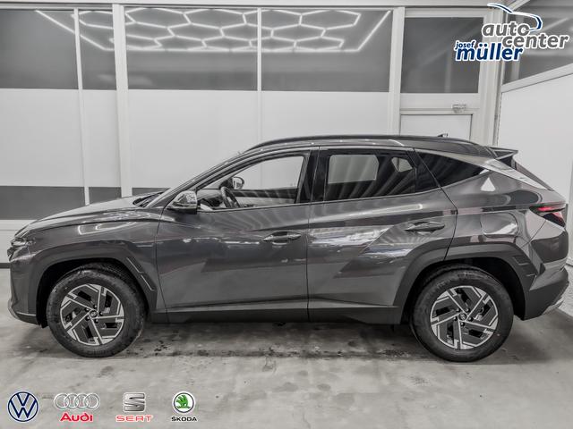 Hyundai TUCSON STYLE KLIMAAUTOMATIK TOTWINKEL NAVI SHZ RFK PDC 