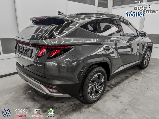 Hyundai TUCSON STYLE KLIMAAUTOMATIK TOTWINKEL NAVI SHZ RFK PDC 