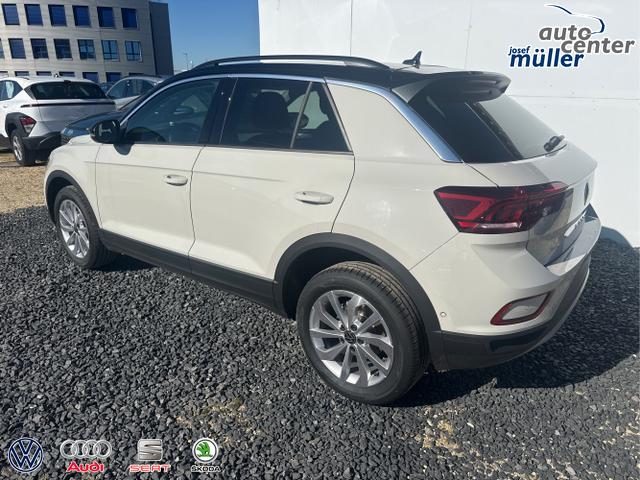 Volkswagen / T-Roc / Grau / / / SHZ ACC RFK PDC 