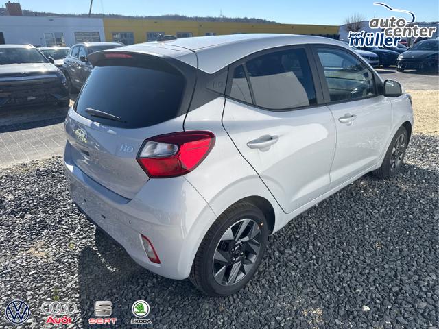 Hyundai / i10 / Grau / / / AUT KLIMAAUTOMATIK NAVI SHZ RFK TEMPOMAT 