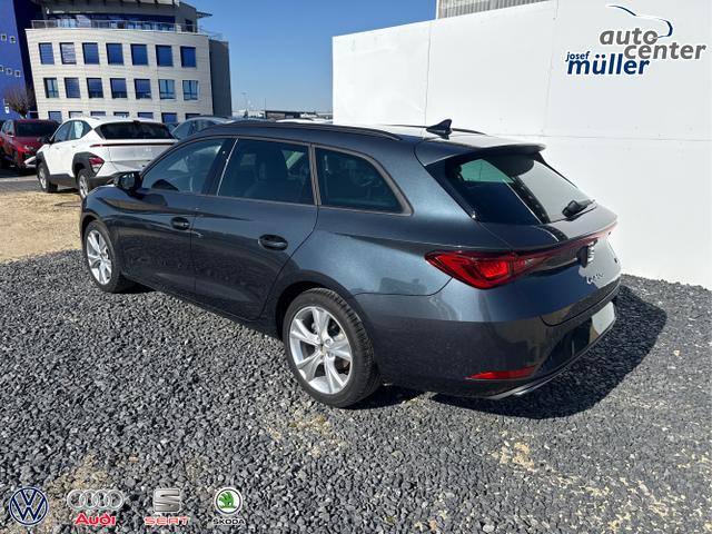 Seat / Leon / Grau / / / NAVI AHK MATRIX ACC SHZ