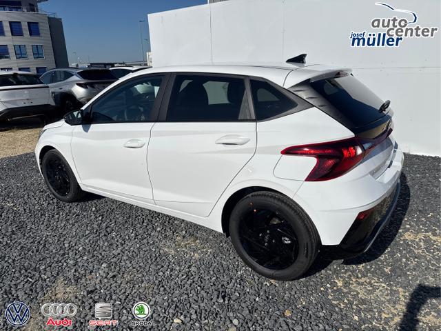 Hyundai / i20 / Wei&szlig; / / / BLACK PACK KLIMAAUTOMATIK NAVI WP