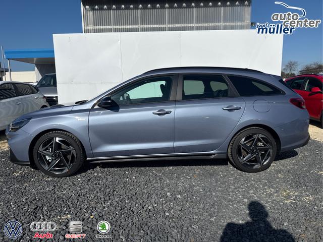 Hyundai / i30 / Blau / / / DCT N-LINE SHZ NAVI RFK