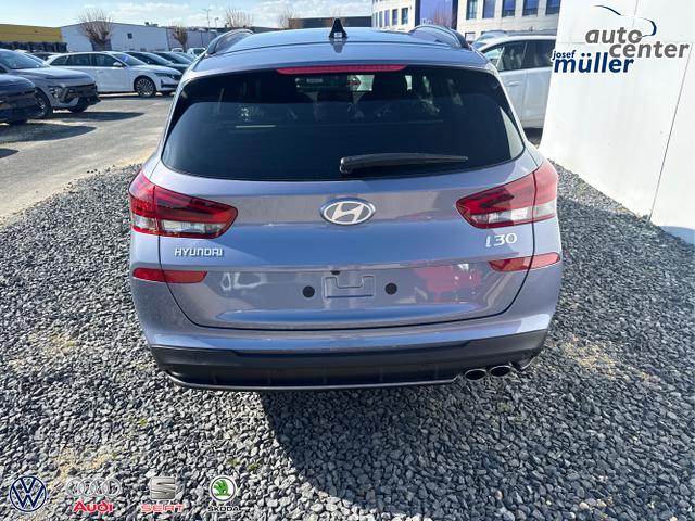 Hyundai / i30 / Blau / / / DCT N-LINE SHZ NAVI RFK