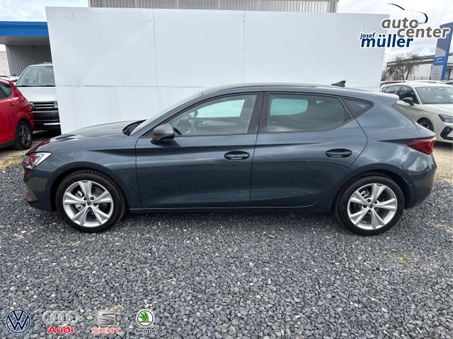 Seat / Leon / Grau / / / MATRIX NAVI AHK KESSY RFK SHZ PDC