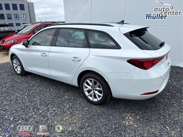 Seat / Leon / Wei&szlig; / / / ACC AHK PDC RFK 