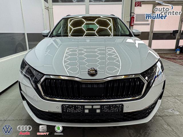 Skoda Octavia Combi Selection DSG ACC NAVI BSD 