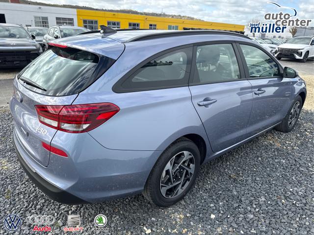 Hyundai / i30 / Grau / / / 
