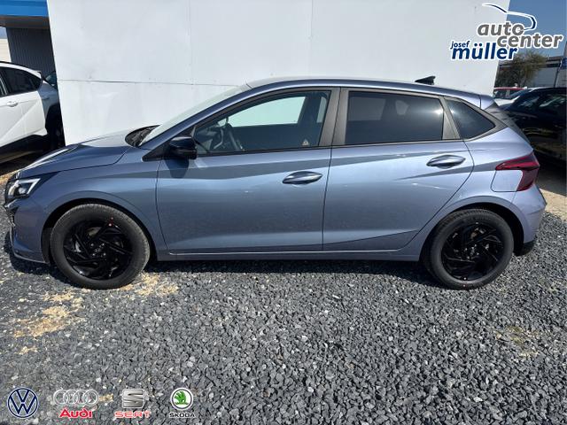 Hyundai / i20 / Grau / / / 