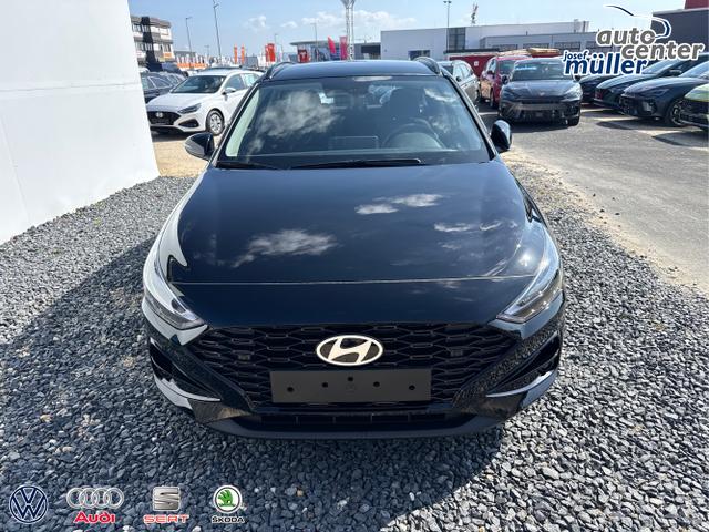 Hyundai / i30 / Grau / / / 