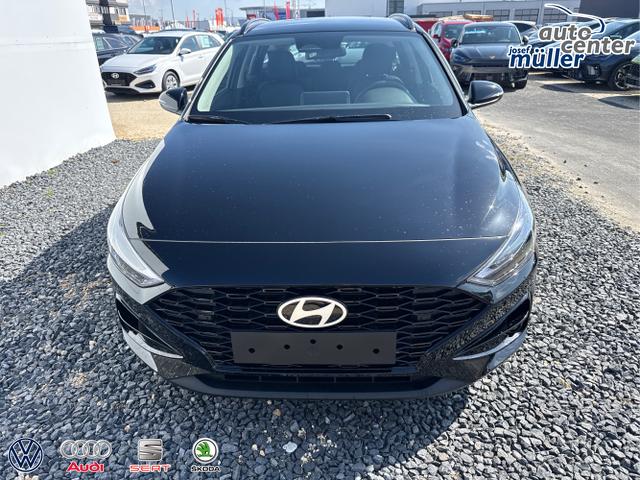 Hyundai / i30 / Grau / / / 