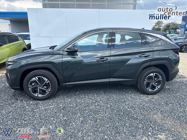 Hyundai / TUCSON / Grau / / / 