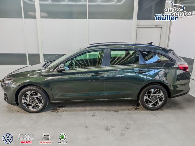 Hyundai i30 Kombi STYLE NAVI WP ALU LED RFK PDC 