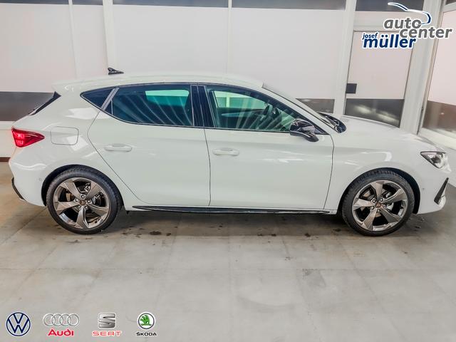 Cupra Leon 1.5 eTSI DSG NAVI MATRIX INTELLIGENT DRIVE KEYLESS SHZ RFK 