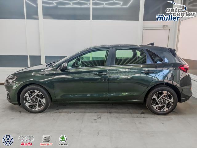 Hyundai i30 STYLE DCT NAVI WP ALU LED RFK PDC 