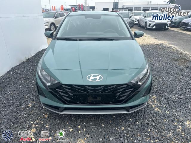 Hyundai / i20 / Grau / / / 