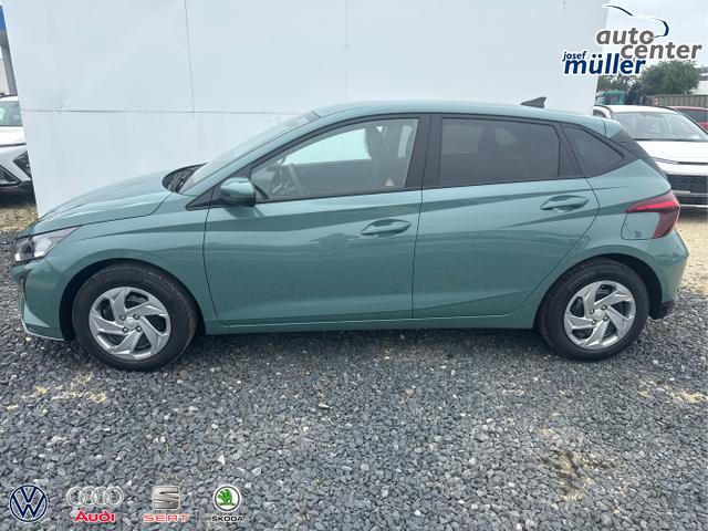 Hyundai / i20 / Grau / / / 