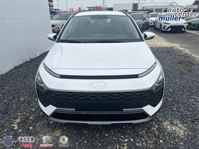 Hyundai / BAYON / Grau / / / 