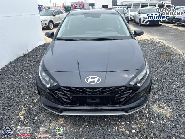 Hyundai / i20 / Grau / / / 