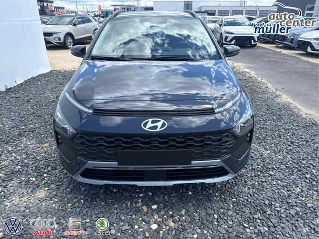 Hyundai / BAYON / Grau / / / 
