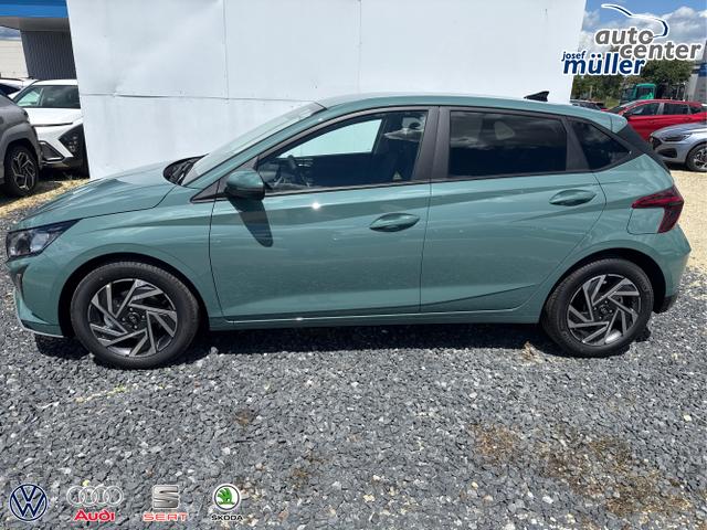 Hyundai / i20 / Grau / / / 