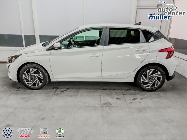 Hyundai i20 COMFORT DCT NAVI SHZ RFK ALU PDC 