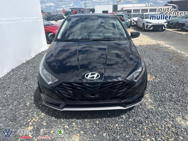 Hyundai / i20 / Grau / / / 