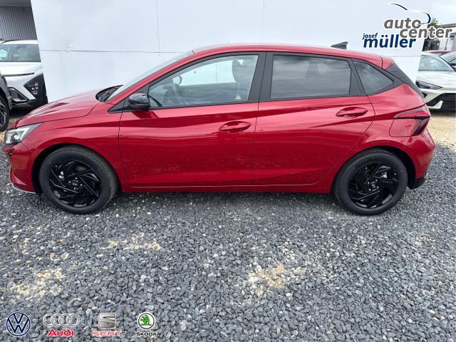 Hyundai / i20 / Grau / / / 