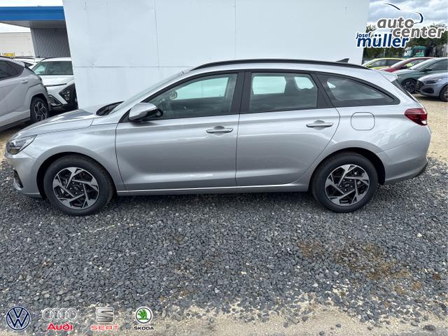 Hyundai / i30 / Grau / / / 