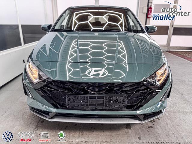 Hyundai i20 COMFORT DCT NAVI SHZ RFK ALU PDC 