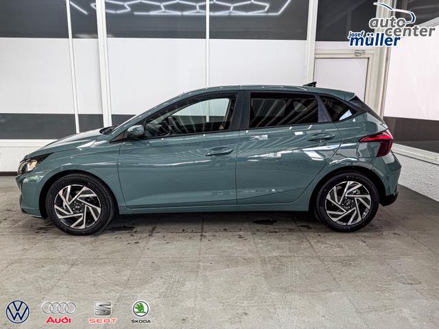 Hyundai i20 COMFORT DCT NAVI SHZ RFK ALU PDC 