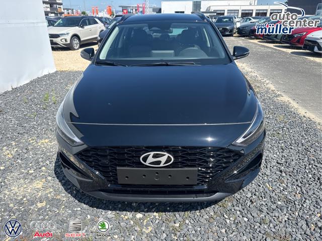 Hyundai / i30 / Grau / / / 