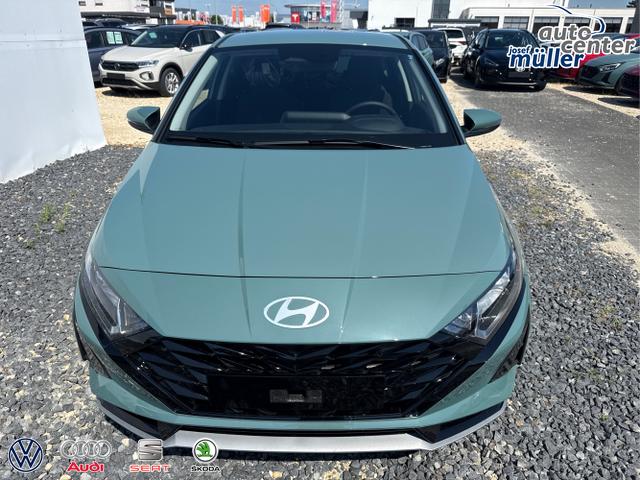 Hyundai / i20 / Grau / / / 