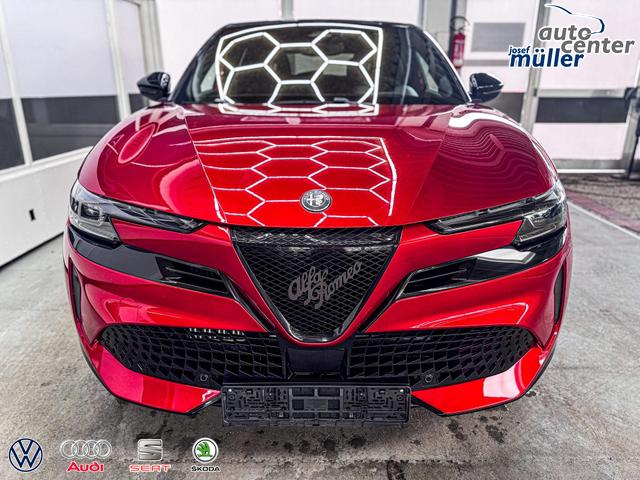 Alfa Romeo Junior SPORT SPECIALE DCT ACC MATRIX NAVI KEYLESS 