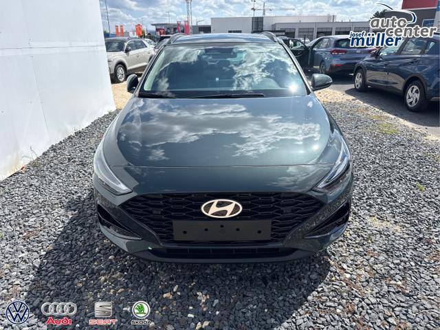 Hyundai / i30 / Grau / / / 