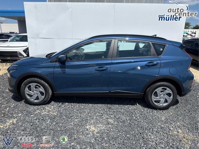 Hyundai / BAYON / Grau / / / 
