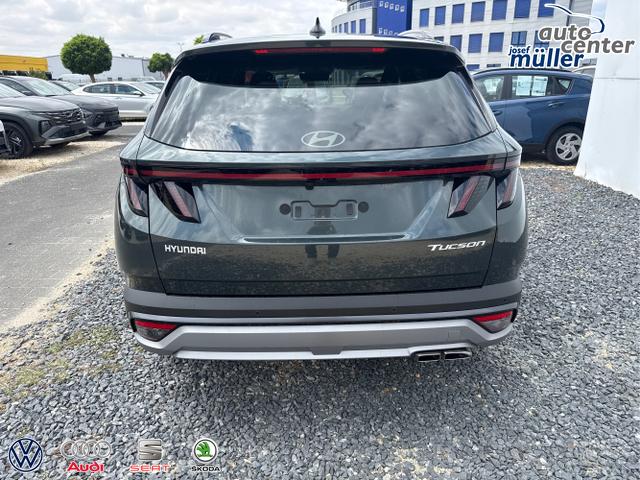 Hyundai / TUCSON / Grau / / / 