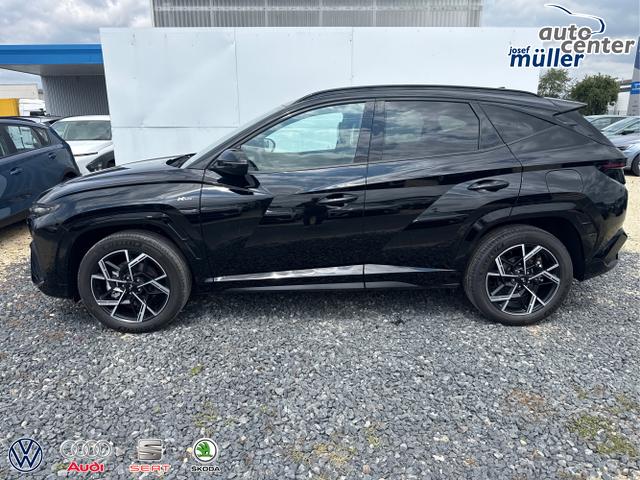 Hyundai / TUCSON / Grau / / / 
