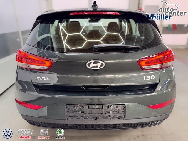 Hyundai i30 STYLE DCT ALU SHZ NAVI RFK PDC 