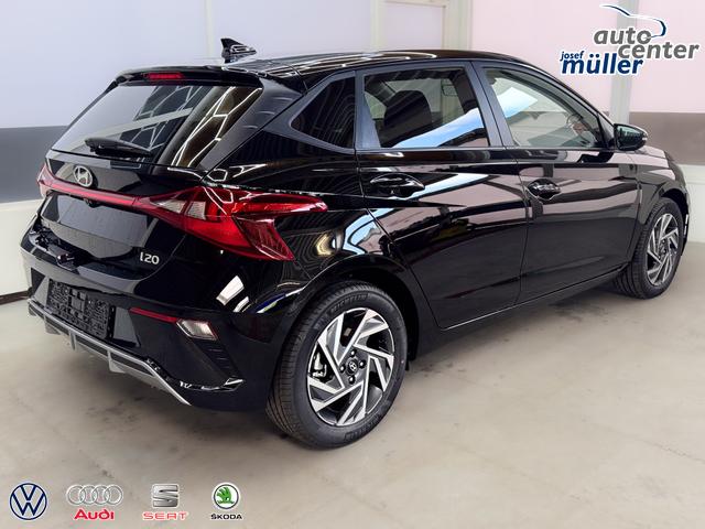 Hyundai i20 COMFORT DCT NAVI WP RFK PDC 