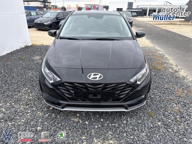 Hyundai / i20 / Grau / / / 